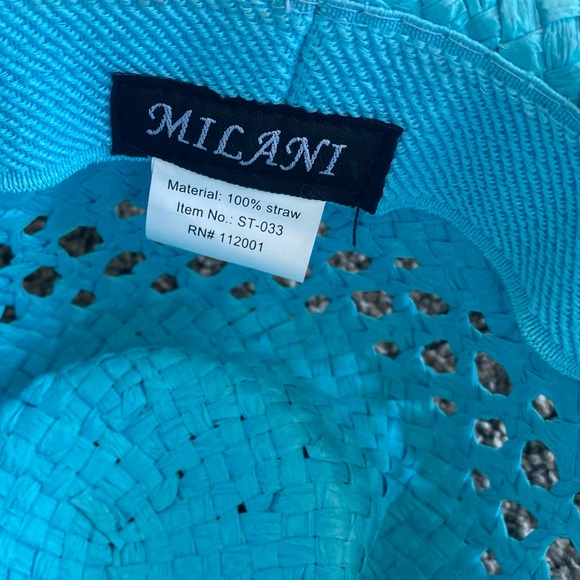 Fun pool, summer concert hat, inner band, a little crooked on the front tip - Picture 2 of 6